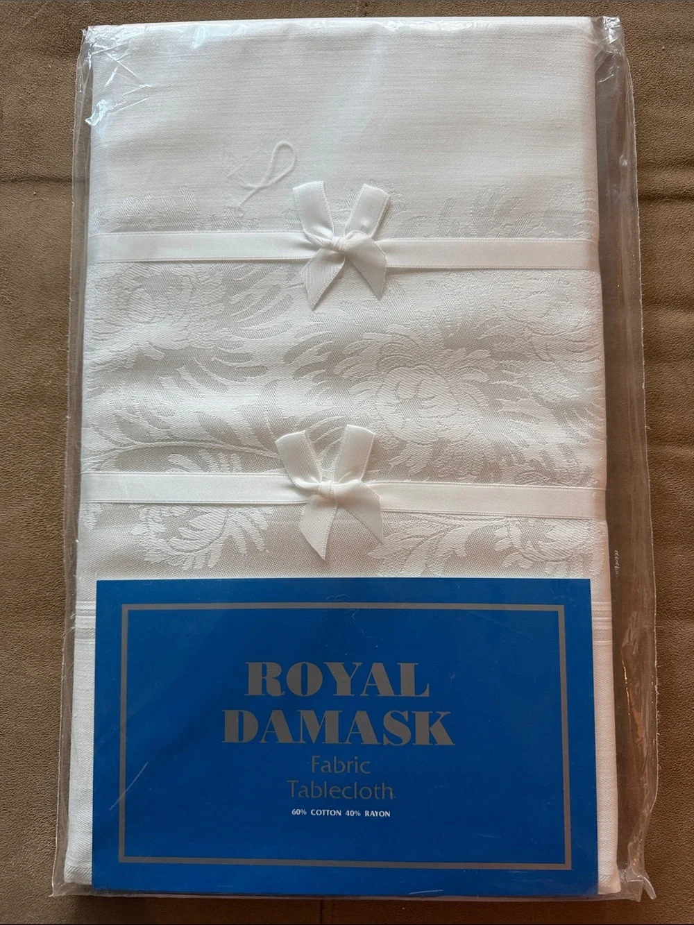 White Tablecloth Contessa Royal Damask Oblong Bridal *See Photos for size*